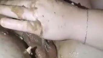 Kotor puke pelacur menikmati penis besar