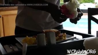 Sweethearts mempunyai seks dengan lelaki