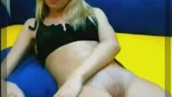Manis menggosoknya pussy210121