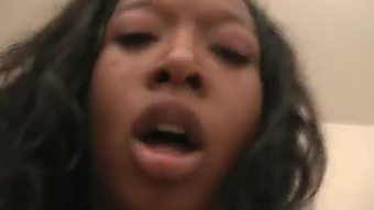 Cocksucking ebony duo teler