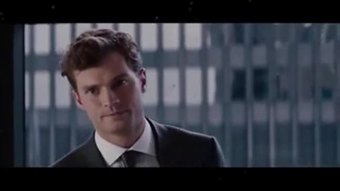 Fifty shades daripada Kelabu terhangat adegan jamie dornan & amp; dakota johnson 50 shades