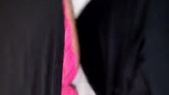 Lemak hitam kesalahan yg bodoh memasuki ladys mulut dan pussy