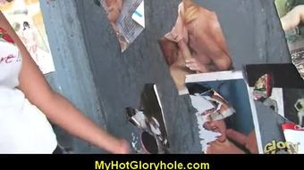 Tersedak ayam menghisap untuk beberapa hangat cum 9