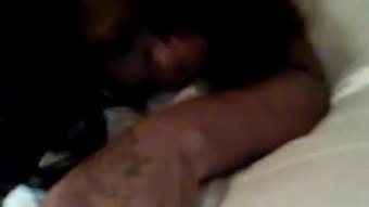 Givin backshots untuk jalang ini di da hotel