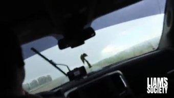 Menemukan pelacur di sisi jalan untuk kereta fuck