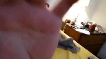 Teman wanita Cina bikin di tempat tidur