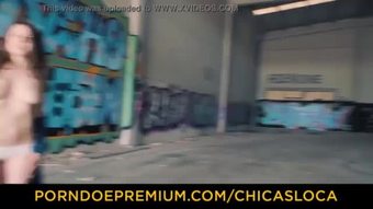 Chicas loca-babe cantik sofia curly suka seks gila di luar rumah