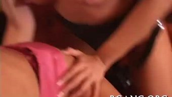 Lesbian & amp; str8 sialan