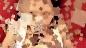 Gadis dildo & # 039; s dan pukulan teman lelaki