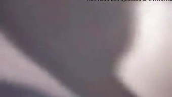 Amatur basah berambut gadis fuck dan menghisap