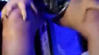 Gostosona tidak terbuka bar (tidak Bogel)